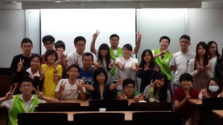 與新竹ATC全方位人才培訓營學員合照